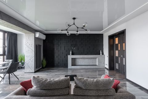 Почему бордовый цвет в интерьере ЖК «Trend» требует особого подхода к освещению?
