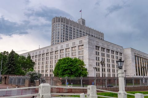 Какие климатические нагрузки нужно учитывать при отделке дома в Москве?