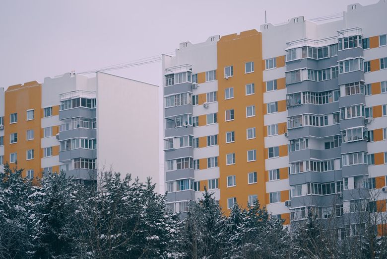 Какие нормативы регламентируют тепловую защиту зданий в 2025-2027 годах?